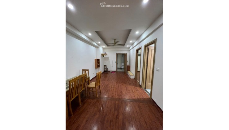 Chính chủ cần bán gấp căn hộ góc phụ view nhìn Hồ, full nội thất tại KDT Thanh Hà Cienco 5