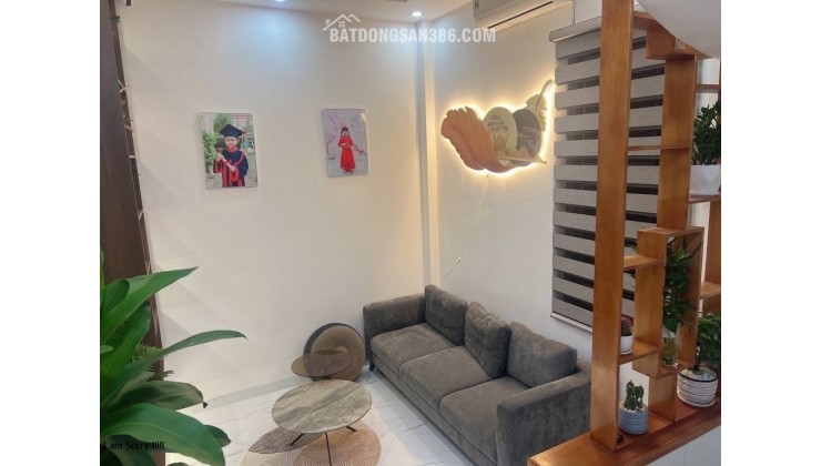Bán nhà đẹp Mậu Lương nhà 5 tầng mới tinh. đầy đủ nội thất.