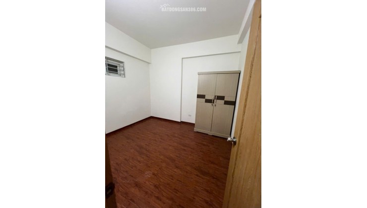 Chính chủ cần bán gấp căn hộ góc phụ view nhìn Hồ, full nội thất tại KDT Thanh Hà Cienco 5