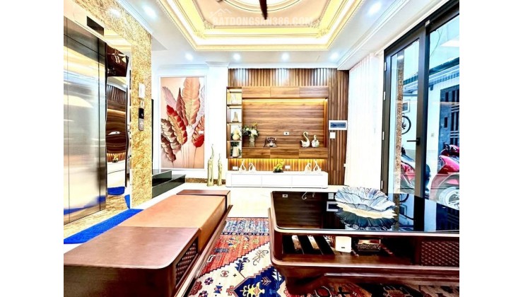 GẦN 10 TỶ TẠI YÊN HÒA – CẦU GIẤY – NHÀ ĐẸP THANG MÁY,  NỘI THẤT SANG TRỌNG.