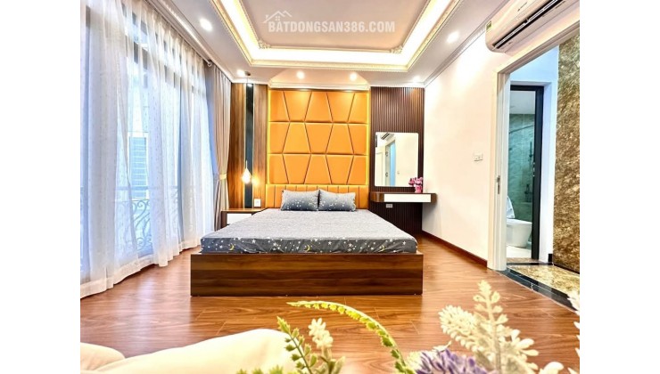 CHƯA ĐẾN 10 TỶ CÓ NHÀ 6 TẦNG THANG MÁY, FULL NỘI THẤT TẠI YÊN HÒA.