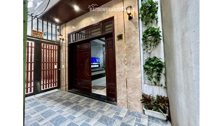 HƠN 7 TỶ NHÀ HOÀNG MAI SIÊU ĐẸP - FULL NỘI THẤT - GẦN PHỐ GẦN Ô TÔ GẦN HỒ - TƯƠNG LAI QH CỰC ĐẸP - MUA Ở HOẶC ĐẦU TƯ GIỮ TIỀN QUÁ OKE