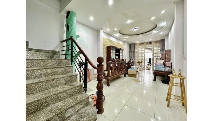 KHU VIP- HIẾM NHÀ BÁN- HẺM XE TẢI BÌNH THẠNH- UNG VĂN KHIÊM- 62M-CÔNG NHẬN ĐỦ- 4 TẦNG- 4X12- - 12.5T