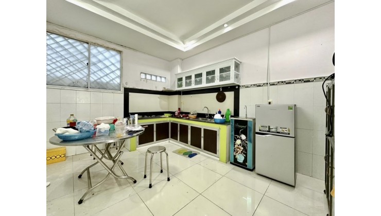 KHU VIP- HIẾM NHÀ BÁN- HẺM XE TẢI BÌNH THẠNH- UNG VĂN KHIÊM- 62M-CÔNG NHẬN ĐỦ- 4 TẦNG- 4X12- - 12.5T