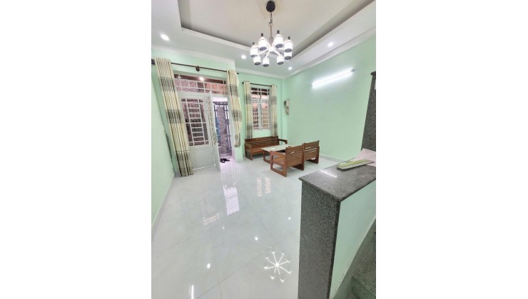 HẺM THÔNG - PHÒNG KHÁCH RỘNG- NGUYỄN DU- GÒ VẤP-54M- 2 TẦNG-  4.5X12- 5.6T