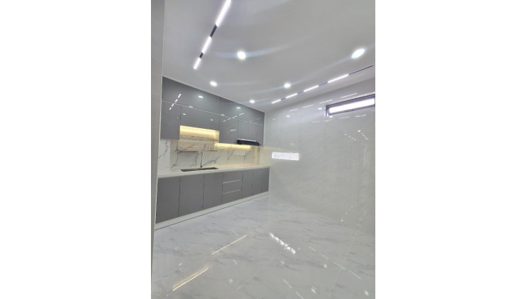 HẺM XE HƠI- VỪA Ở VỪA CHO THUÊ-LÊ QUANG ĐỊNH- BÌNH THẠNH- 40M- 5 TẦNG- 4X11- 8.5T