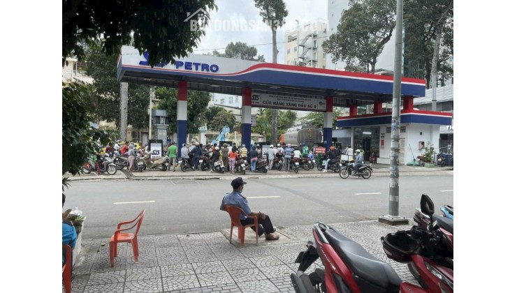 Bán nhà mặt tiền 3 lầu . Đường Lê Thị Riêng .Q1 . giá : 21 tỷ