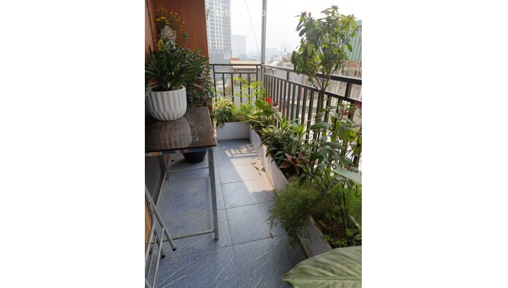 Bán nhà phố Hoàng Đạo Thành, phân lô ôtô đỗ cửa, 34m² 6tầng thang máy, sổ đỏ hoa hậu