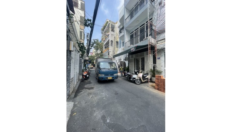 Bán nhà Q.10 4T 63m2 MT 4.3m ô tô trong nhà 12 tỷ.