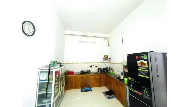 Bán Gấp Nhà Đ.Giác Đạo-Hóc Môn.DT 92,9m2.Gía 650 Triệu-SHR.Bao Phí. LH 0796666342