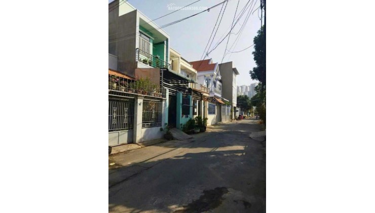 Cần Tiền Bán Gấp Nhà Tân Chánh Hiệp.Q12-60m2-SHR Gía 820Triệu.Bao Phí
