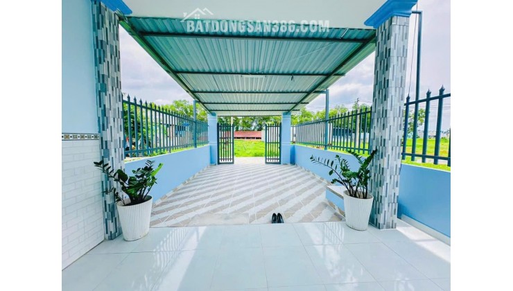 GẤP! Nhà cấp 4 mới xây 110m2, Đ, Nguyễn T.Nị, 650tr, SHR