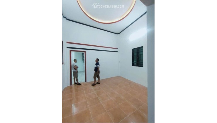 Bán gấp nhà 99m2 có SHR Tân hiệp Hóc môn Giá 720tr. Bán gấp trong tuần