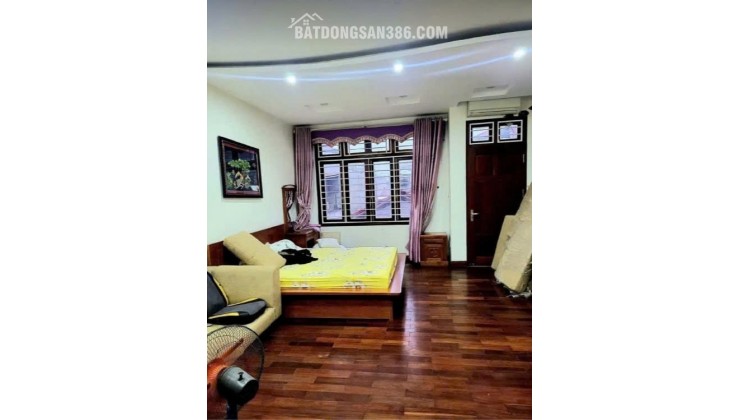 ** Cần bán nhà phan đình giót 41m2, 5 tầng ,MT 4.9m ** giá chỉ nhỉnh 9 tỷ.