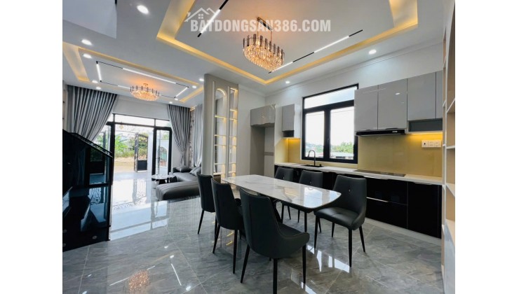BÁN NHÀ 1 MÊ GÓC 2MT ĐẸP – HẺM XE HƠI LÊ ĐÌNH CHINH, TP PLEIKU – FULL NỘI THẤT, GIÁ TỐT LH:0907146779.