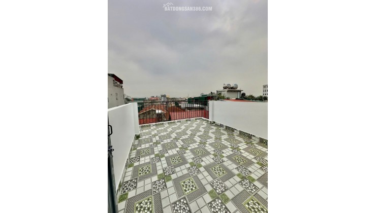 NHÀ VỊ TRÍ CỰC ĐẸP SÁT NGAY XUÂN LA-TÂY HỒ. 50M2 X 6 TẦNG, SỔ ĐỎ, 14.8 TỶ. LH:0979192933.