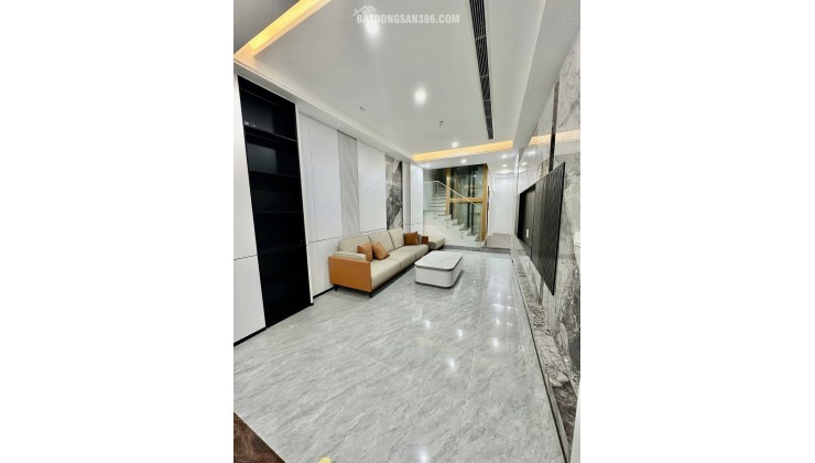 NHÀ VỊ TRÍ CỰC ĐẸP SÁT NGAY XUÂN LA-TÂY HỒ. 50M2 X 6 TẦNG, SỔ ĐỎ, 14.8 TỶ. LH:0979192933.