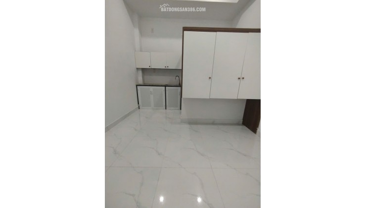 CHO THUÊ PHÒNG TRỌ 306/52 VƯỜN LÀI AN PHÚ ĐÔNG 16M2 CHỈ 3TR2/TH. LH;0921699268.
