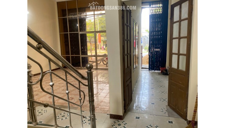 BÁN NHÀ CÁCH BIỂN XUÂN THIỀU 500M, DT 150M2 (2 TẦNG) SHR CHỈ 4.5 TỶ. LH:0909623435.