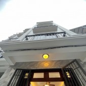 Bán nhà Lạc Long Quân, Xuân La, Tây Hồ, Hà Nội gấp