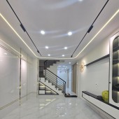 HẺM XE HƠI- VỪA Ở VỪA CHO THUÊ-LÊ QUANG ĐỊNH- BÌNH THẠNH- 40M- 5 TẦNG- 4X11- 8.5T