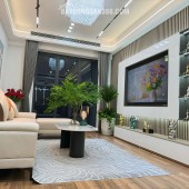 Bán căn hộ chung cư mặt đường Hoàng Đạo Thúy - nhỉnh 8 tỷ - 0888346562