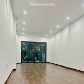 NHÀ VỊ TRÍ CỰC ĐẸP SÁT NGAY XUÂN LA-TÂY HỒ. 50M2 X 6 TẦNG, SỔ ĐỎ, 14.8 TỶ. LH:0979192933.