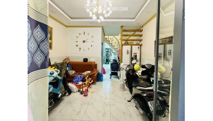 BÁN NHÀ P3, TÂN BÌNH TRUNG TÂM ,46M² ,NGANG 4,25M ,CÓ PN TRỆT, 5,7T