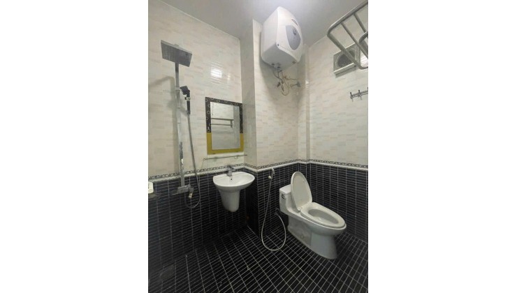 Bán nhà riêng tại Hoàng Quốc Việt, Nghĩa Đô, Cầu Giấy, Hà Nội, giá cực chất 10,9 tỷ, 35m2