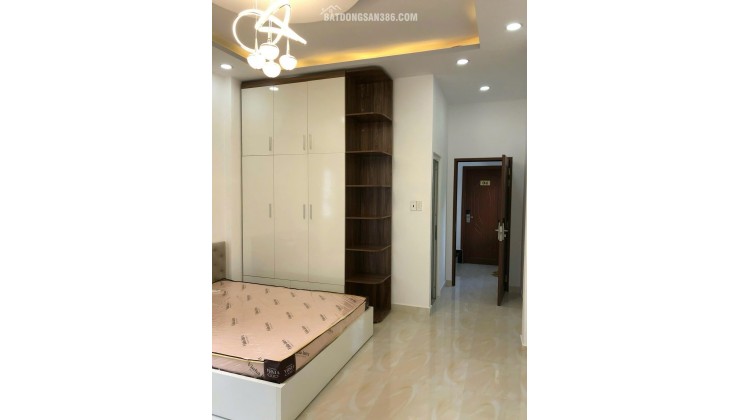 GÓC 2 MẶT TIỀN – 4 TẦNG – THU NHẬP 25TR/THÁNG – NGAY NGÃ 4 NGUYỄN TRÃI Q5. LH:0988954579