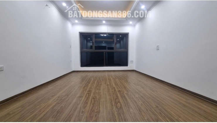  Nhà 6 tầng Bùi Xương Trạch – hiện đại, gọn xinh – 30m2 – 7.7 Tỷ