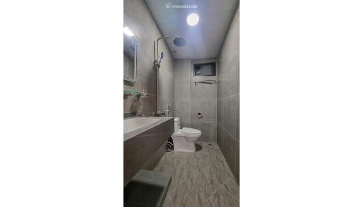  Nhà 6 tầng Bùi Xương Trạch – hiện đại, gọn xinh – 30m2 – 7.7 Tỷ