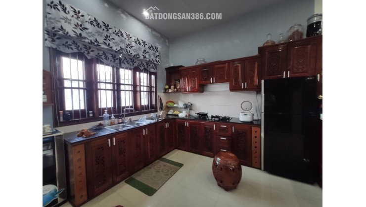 Bán nhà mặt kinh doanh ngay bến xe Đà Nẵng chỉ 10 tỷ.LH 0918086203