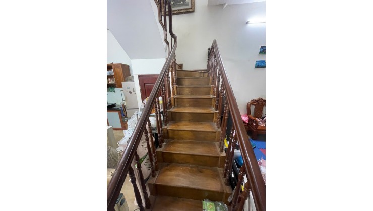 Bán nhà riêng 4PN, 3WC tại Cầu Giấy, Yên Hòa, Hà Nội, giá cực chất 9,4 tỷ