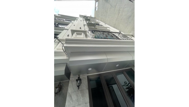 Bán nhà riêng tại Đường Lạc Long Quân,Tây Hồ, Hà Nội, giá siêu hời chỉ với 13 tỷ, 55 m2