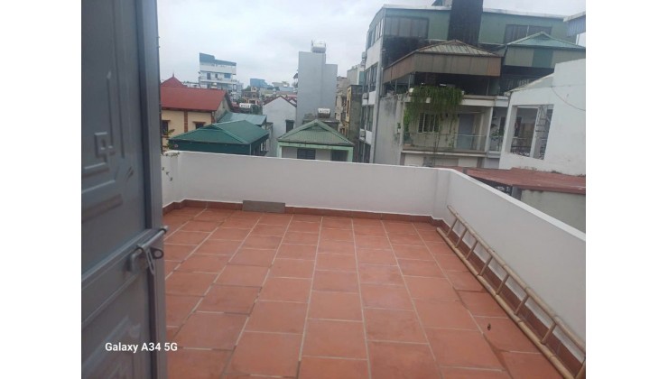 Bán nhà riêng tại Đường Lạc Long Quân,Tây Hồ, Hà Nội, giá siêu hời chỉ với 13 tỷ, 55 m2