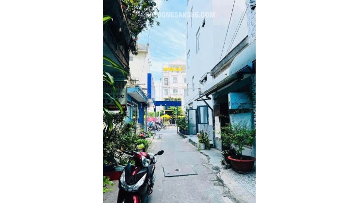 Bán nhà 1 lầu Hẻm 1351 Phan Văn Trị. P10. Giá : 4,55 tỷ