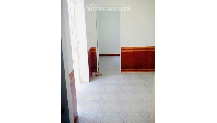 Bán nhà 1 lầu Hẻm 1351 Phan Văn Trị. P10. Giá : 4,55 tỷ
