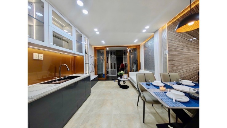 HIẾM: NHÀ PHAN XÍCH LONG PN – 32m² – 3 TẦNG – Nhỉnh 6 TỶ