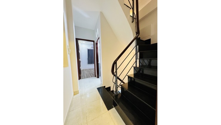 Nhà Phú Nhuận 39m² – 4 TẦNG – HẺM XE HƠI ĐỖ CỬA –  7.9 TỶ