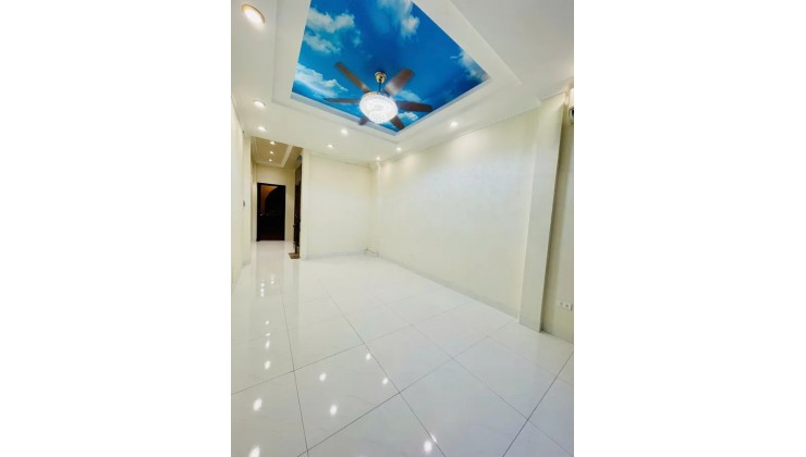 BÁN NHÀ MẶT PHỐ MAI ANH TUẤN – VIEW HỒ HOÀNG CẦU – 6 TẦNG – THANG MÁY – GIÁ 32 TỶ