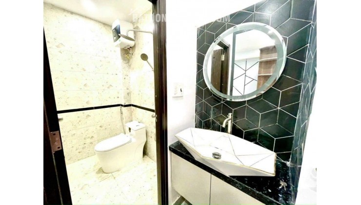 Bán nhà mặt kinh doanh ngay bến xe Đà Nẵng chỉ 10 tỷ.LH 0918086203