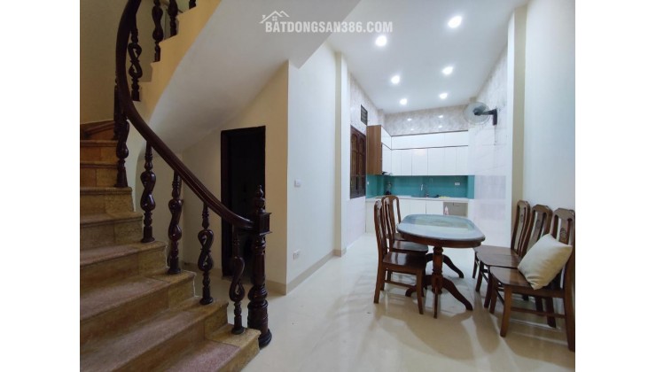 Nguyễn Chính 41m2, mặt tiền 4.5m, 15 ra phố, ngõ 4m, tổng 3ngủ sổ đỏ chuẩn, 7.55 tỷ