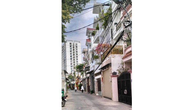   NHÀ ĐẸP NGUYỄN SƠN – 4 TẦNG KIÊN CỐ – XE HƠI VÀO TẬN NHÀ – 60M2 CHỈ 7TỶ8  