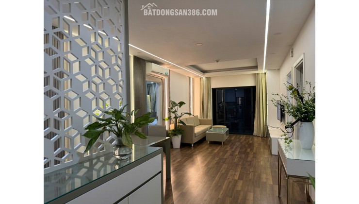 Bán chung cư 130m2 các tòa 17T, 18T, 24T, 34T Mặt đường Hoàng Đạo Thúy Hà Nội