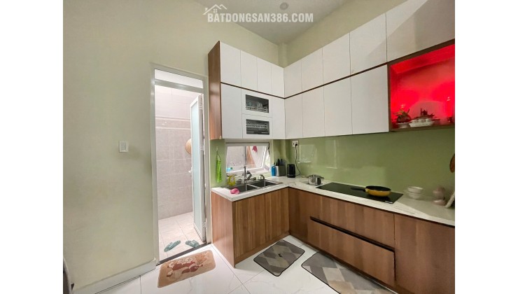 BÁN NHÀ 16 ĐƯỜNG DC 5, SƠN KỲ, TÂN PHÚ: DT 56M2 (1T2L) SHR CHỈ 8.6 TỶ. LH:0901777379.