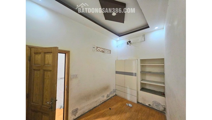 BÁN NHÀ CẤP 4 NGAY TRUNG TÂM TRƯỜNG THỌ, THỦ ĐỨC. DT 70,1M2 SHR 4.9 TỶ. LH:0329456579.
