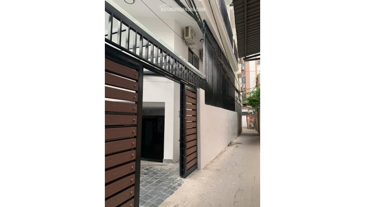 Bán Nhà Dòng Tiền CCMN Ngõ Bùi Xương Trạch 8 Tầng 1 Hầm 43 Phòng Khép Kín Lô Góc
