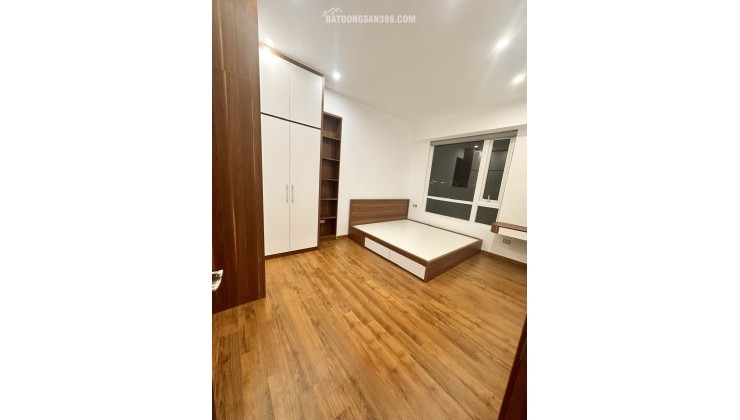 'CẦN BÁN CĂN HỘ CHUNG CƯ 4F - VŨ PHẠM HÀM 90M - 3PN-2VS