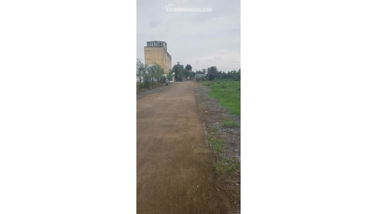 BÁN ĐẤT THỔ CƯ PHƯỜNG LONG THUẬN, TPGC, TIỀN GIANG 200M2 CHỈ 770TR. LH:0906482678.